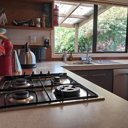 Secret Cottage Waitara Екстер'єр фото