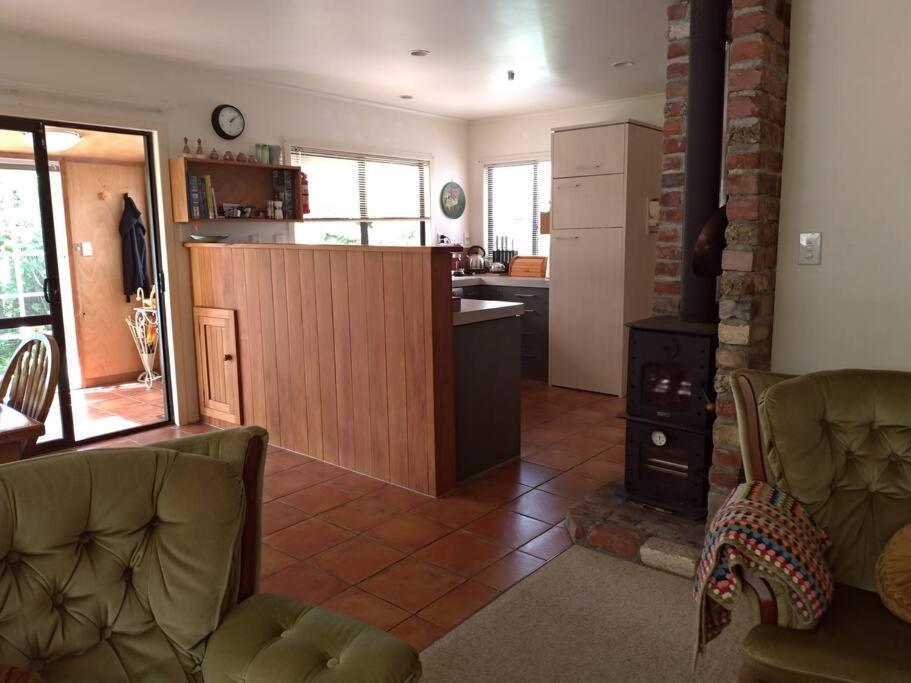 Secret Cottage Waitara Екстер'єр фото